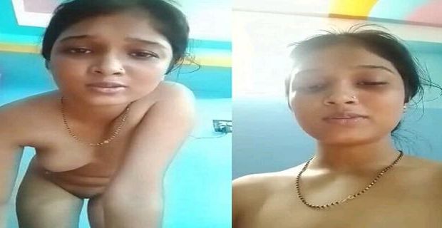 Beautiful village ladki nude show hot scandal MMS